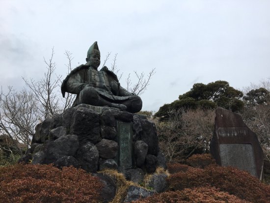 Discover Kamakura’s Gion-yama Hiking Trail in Japan 2