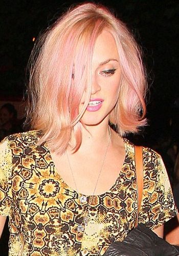 12 Blunt Bob with Rose Gold Highlights in 2024