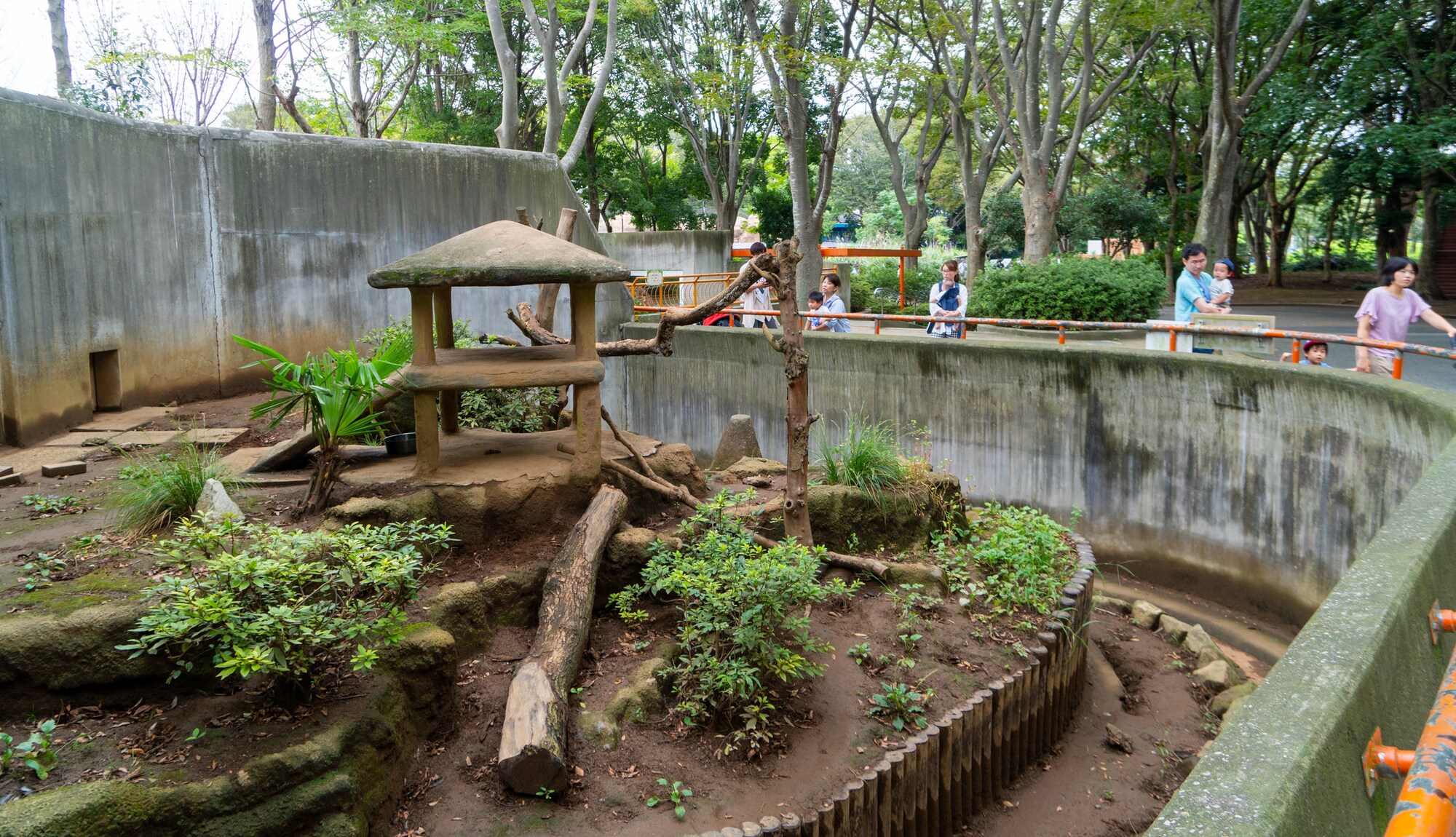 日本のチバ動物園の公園について