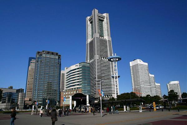 Entdecken Sie Yokohama Landmark Tower & Sky Garden