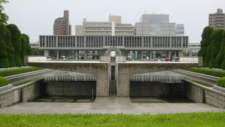 Discovering Guide to the Peace Memorial Park in Japan 3
