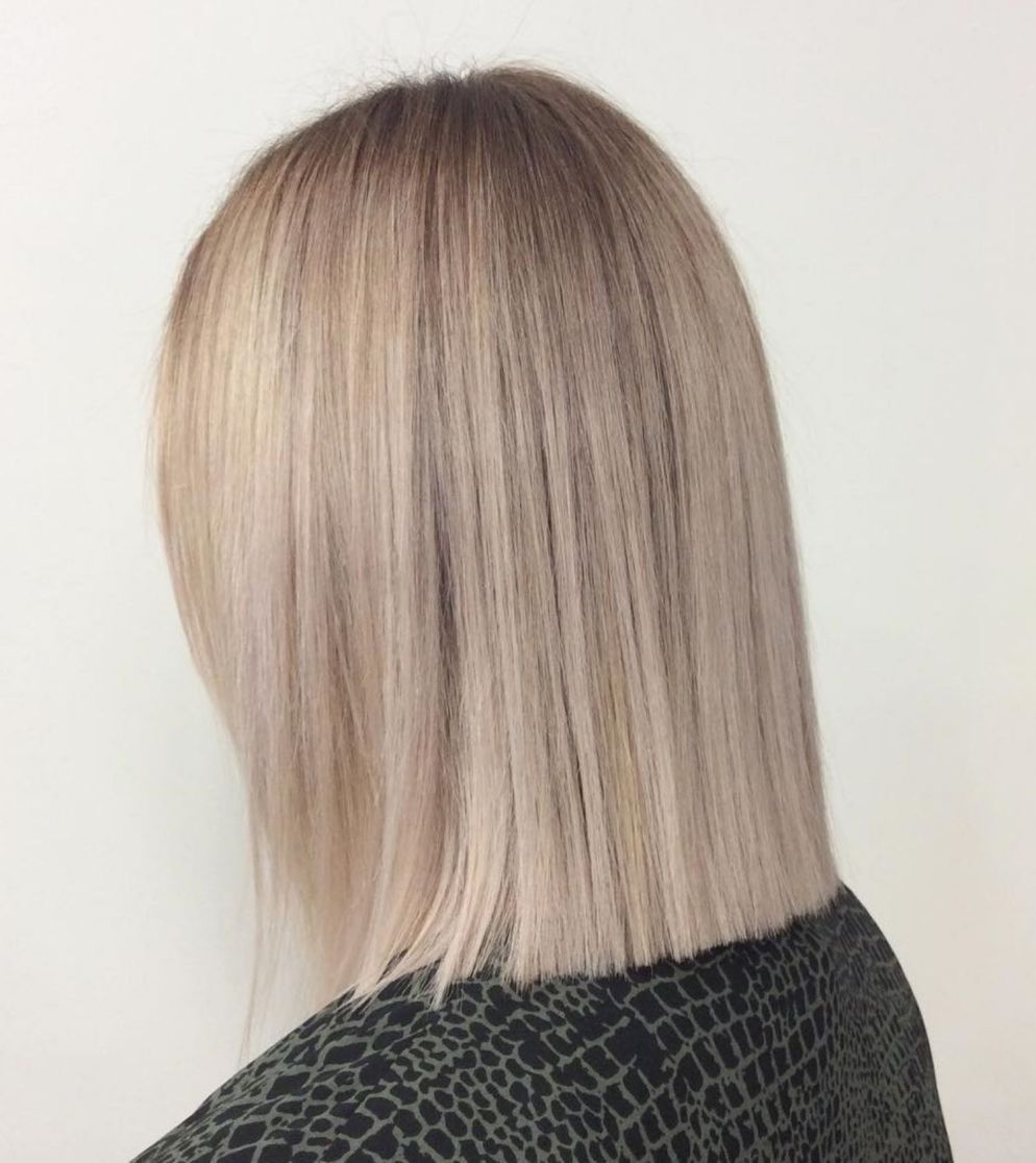 12 best Short Blunt Bob with Highlights and Shadow Root 2024 3