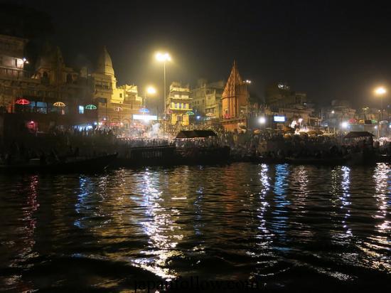 Why you should do a Varanasi boat ride 4
