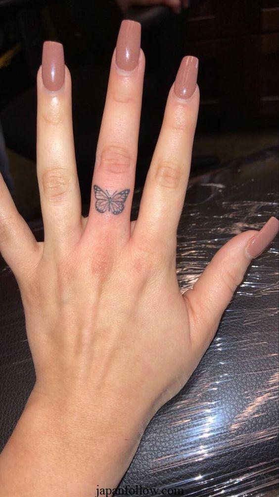 Tatuagem de dedos